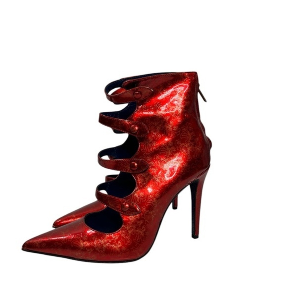 Valentina Rangoni Elegant Red Stiletto Heels, 4” high, size 37. Never worn.